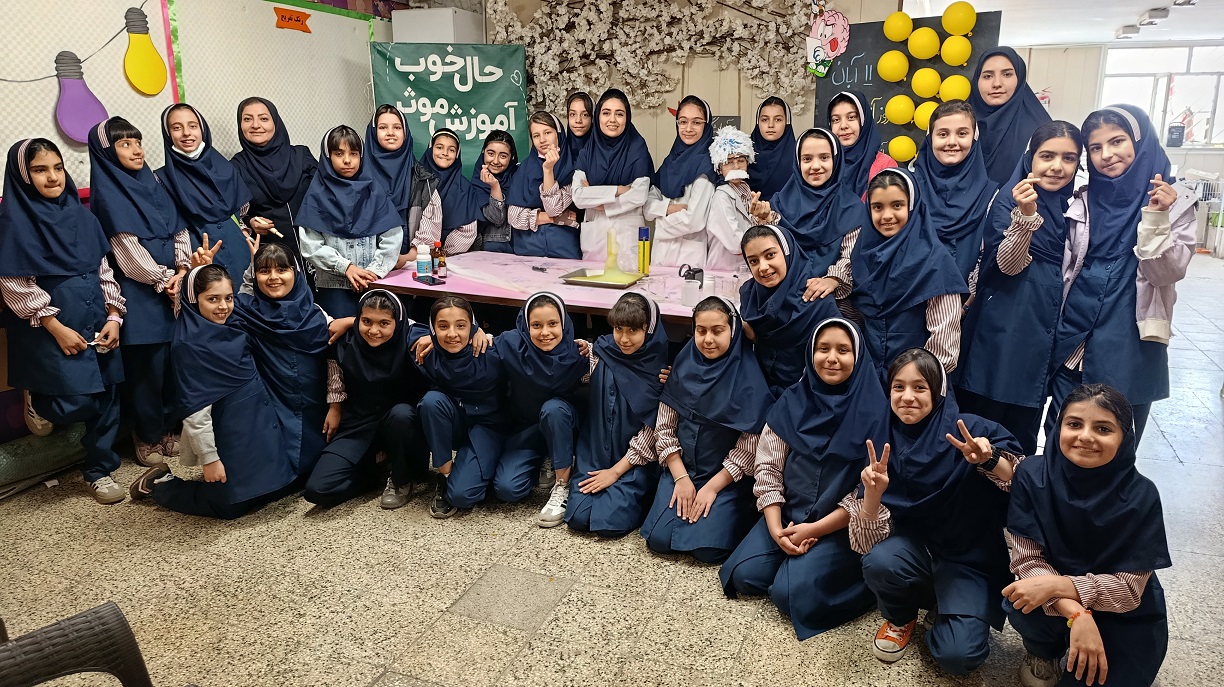 زندگی دانش‌آموزان